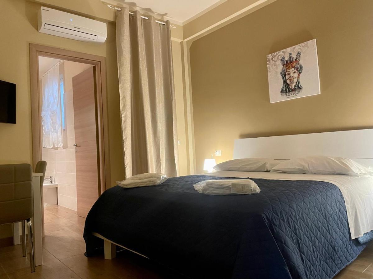 Casa Del Sole Villa Taormina Bagian luar foto